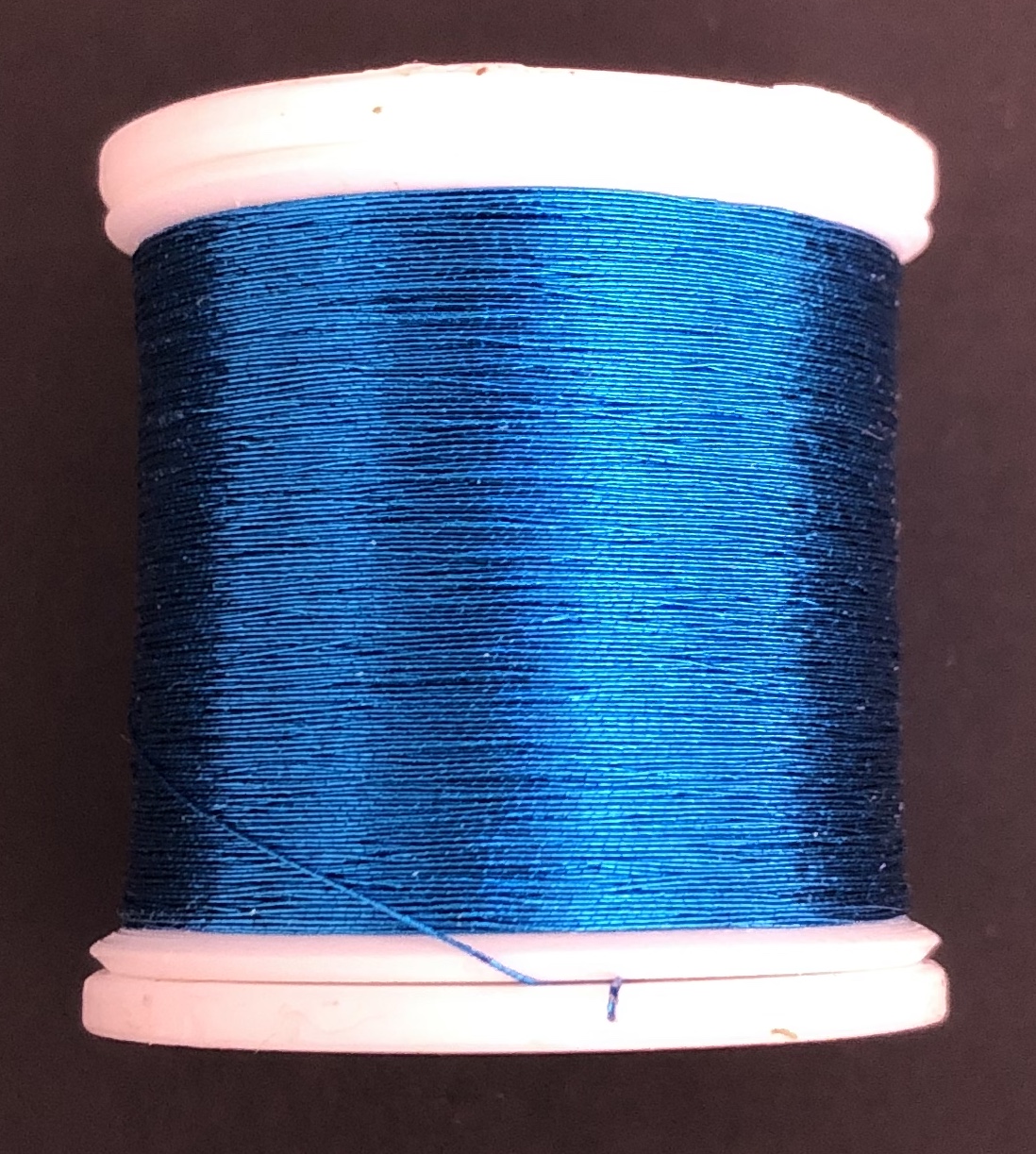 Нитки Fish Hawk Metallic P Size A 100 Yard Spools (Electric Blue) Нитки Fish Hawk Metallic P Size A 100 Yard Spools (Electric Blue)