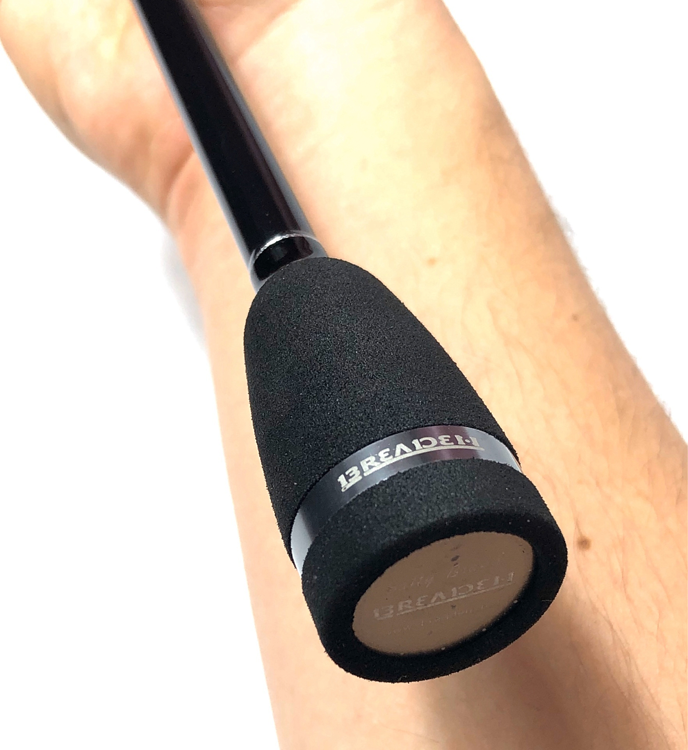 На фото Breaden Glamour Rockfish, который нам присылали из Москвы на переделку. 